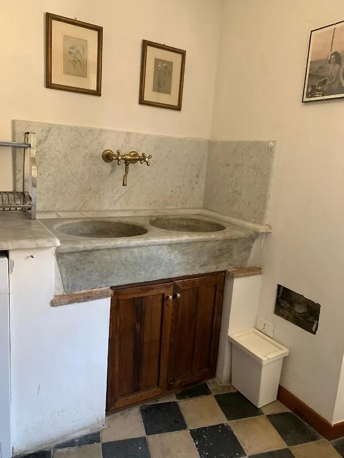 Apartmán Matteotti 45 Sarzana 0*,  Itálie